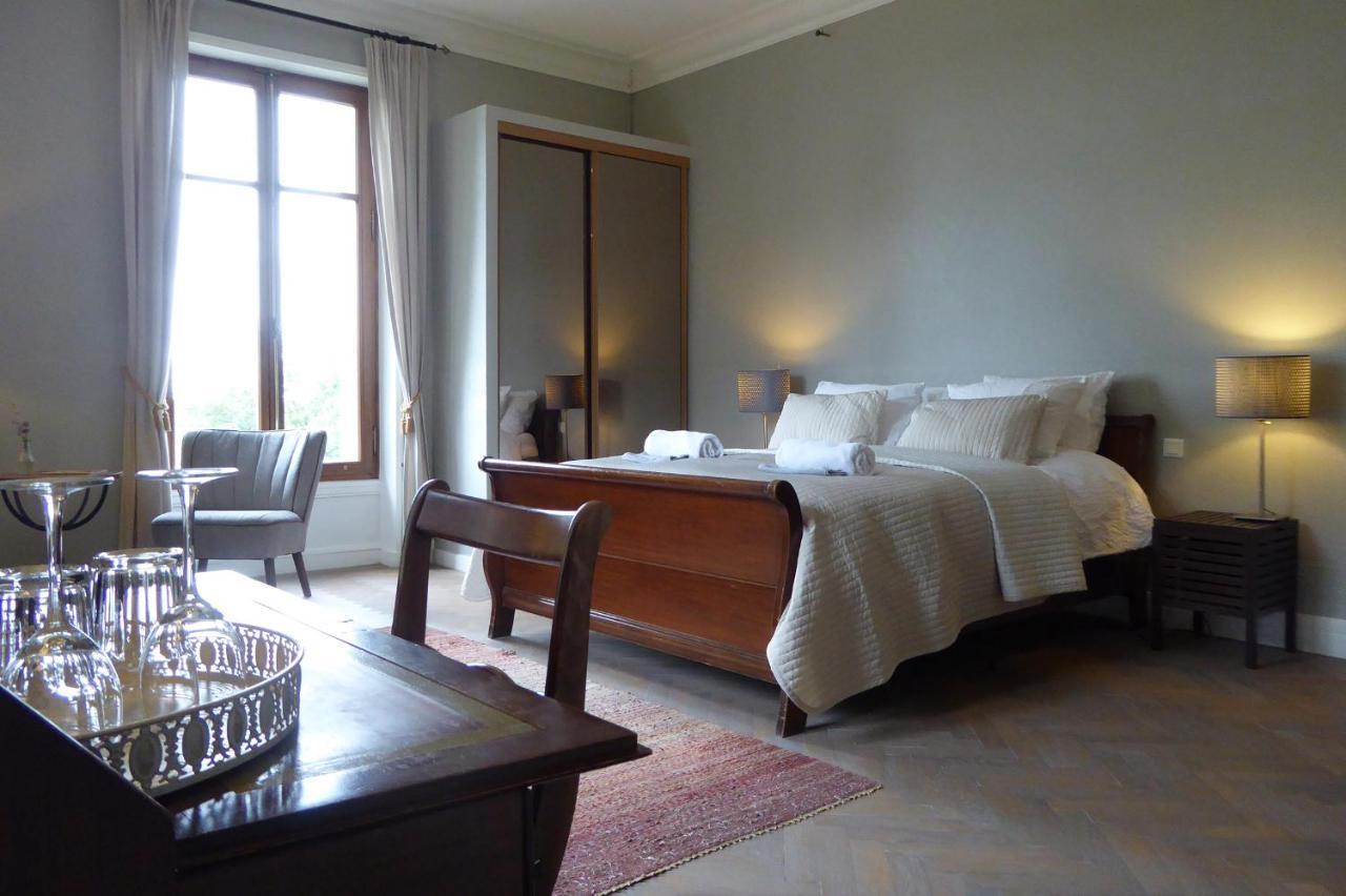 Chateau Breduriere Moutiers-sur-le-Lay Екстериор снимка